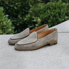 Grey Suede Loafers – Minimal Form, Maximum Comfort
