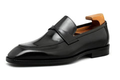 Luxury Black Leather Loafer with Wooden Shoe Tree for Men