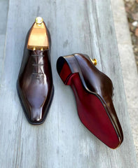 Elegant Handcrafted Leather Oxford Dress Shoes with Polished Finish and Red Sole Detailing
