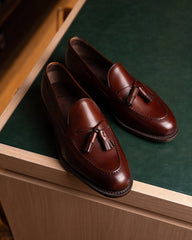 Handcrafted Brown Leather Tassel Loafers – Timeless Elegance & Superior Comfort