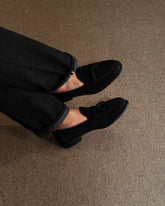 Premium Black Suede Tassel Loafers – Handcrafted Luxury for Modern Gentlemen