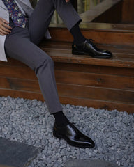 Handcrafted Black Leather Wingtip Oxfords – Formal Luxury