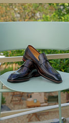 Luxury Brown Leather Loafer with Wooden Shoe Tree for Men