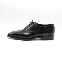 Cap Toe Oxford – Classic Black with Sleek Finish