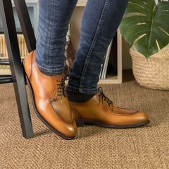 Cognac Split Toe Derby