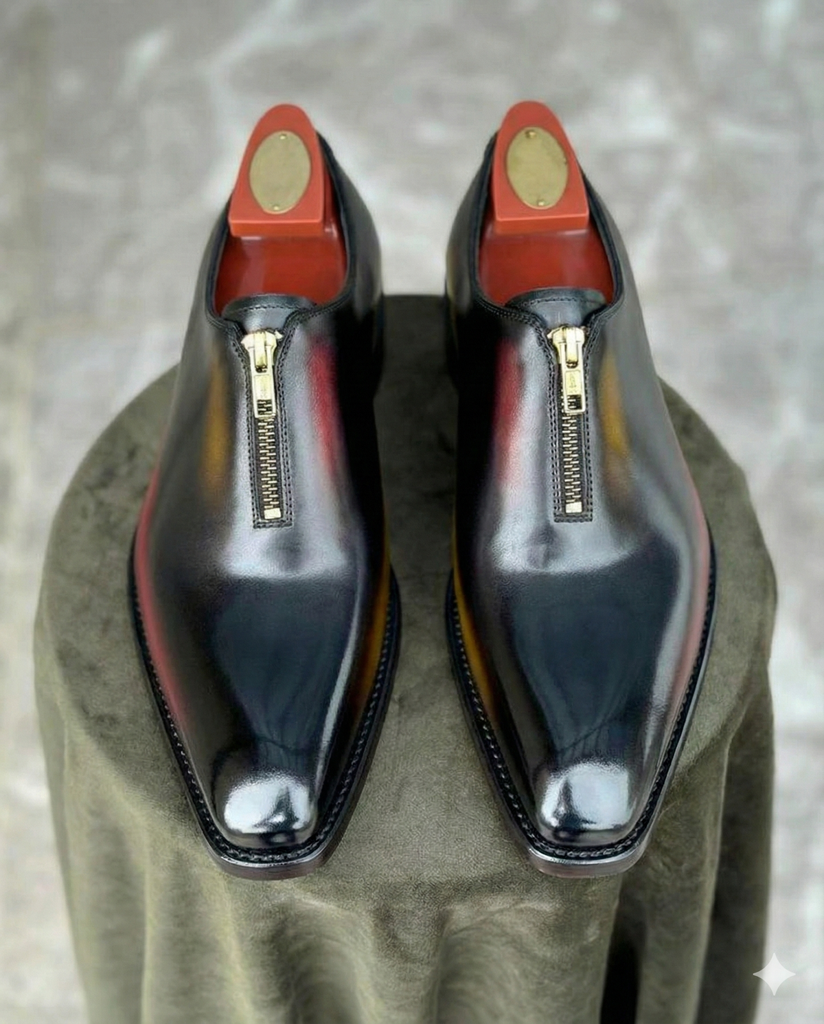 Stylish Black Leather Oxford Shoes with Front Zipper Design